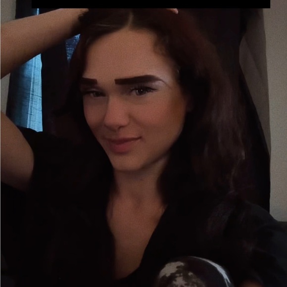 Like This To Be Notified When I Go Live - Picture 8 of 15